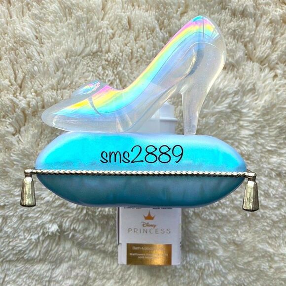Bath & Body Works Other - Bath and Body Works Cinderella Wallflower Plug